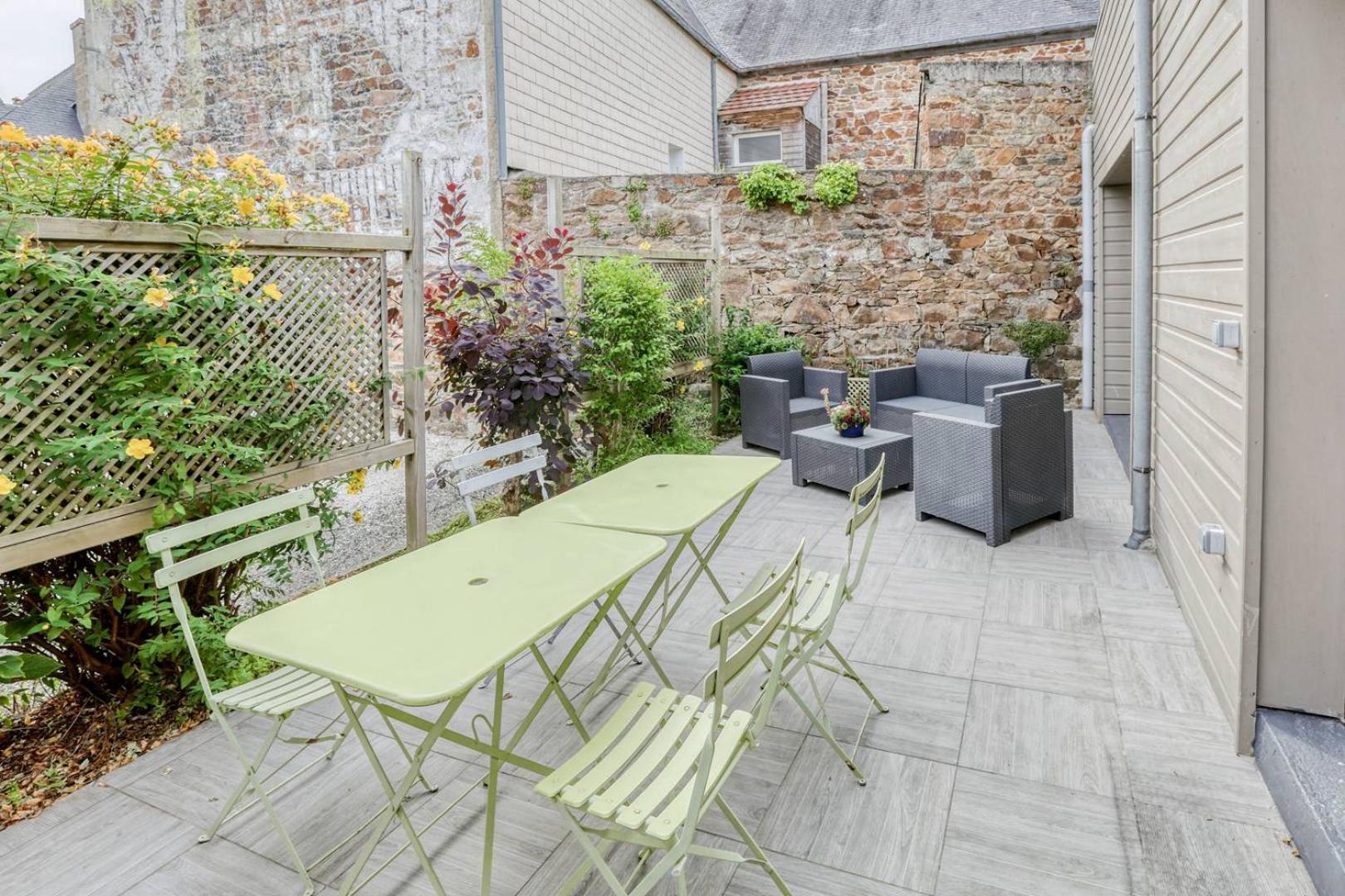 Appartement Bel Avec Wifi Et Terrasse A - Ref 815 *